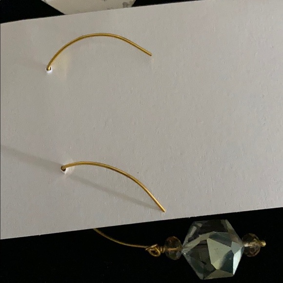 Gray/Green & Gold Pierced Earrings - Picture 4 of 4